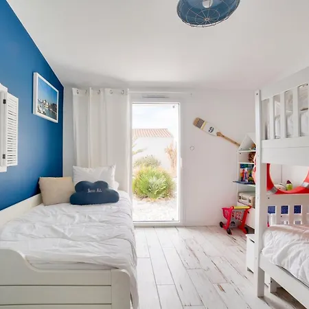 Hébergement de vacances Maison Pour 9 - Jacuzzi - 300m De La Noirmoutier-en-l'Île