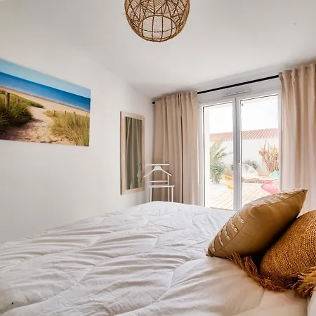 Maison Pour 9 - Jacuzzi - 300m De La Hébergement de vacances *